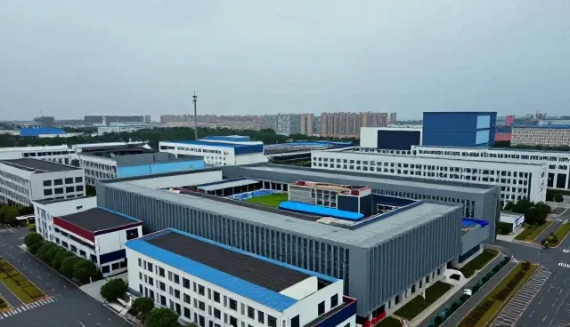 如何优化合作关系中的服务模式应用